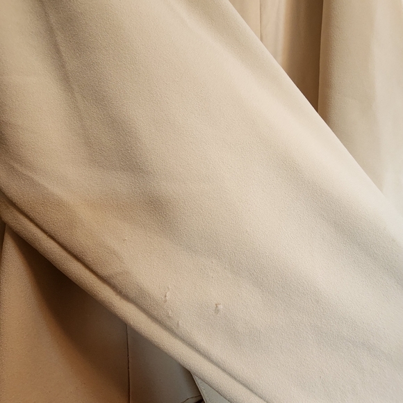 Torrid Lined Cream Women's Blazer, Size 2 - Picture 6 of 10